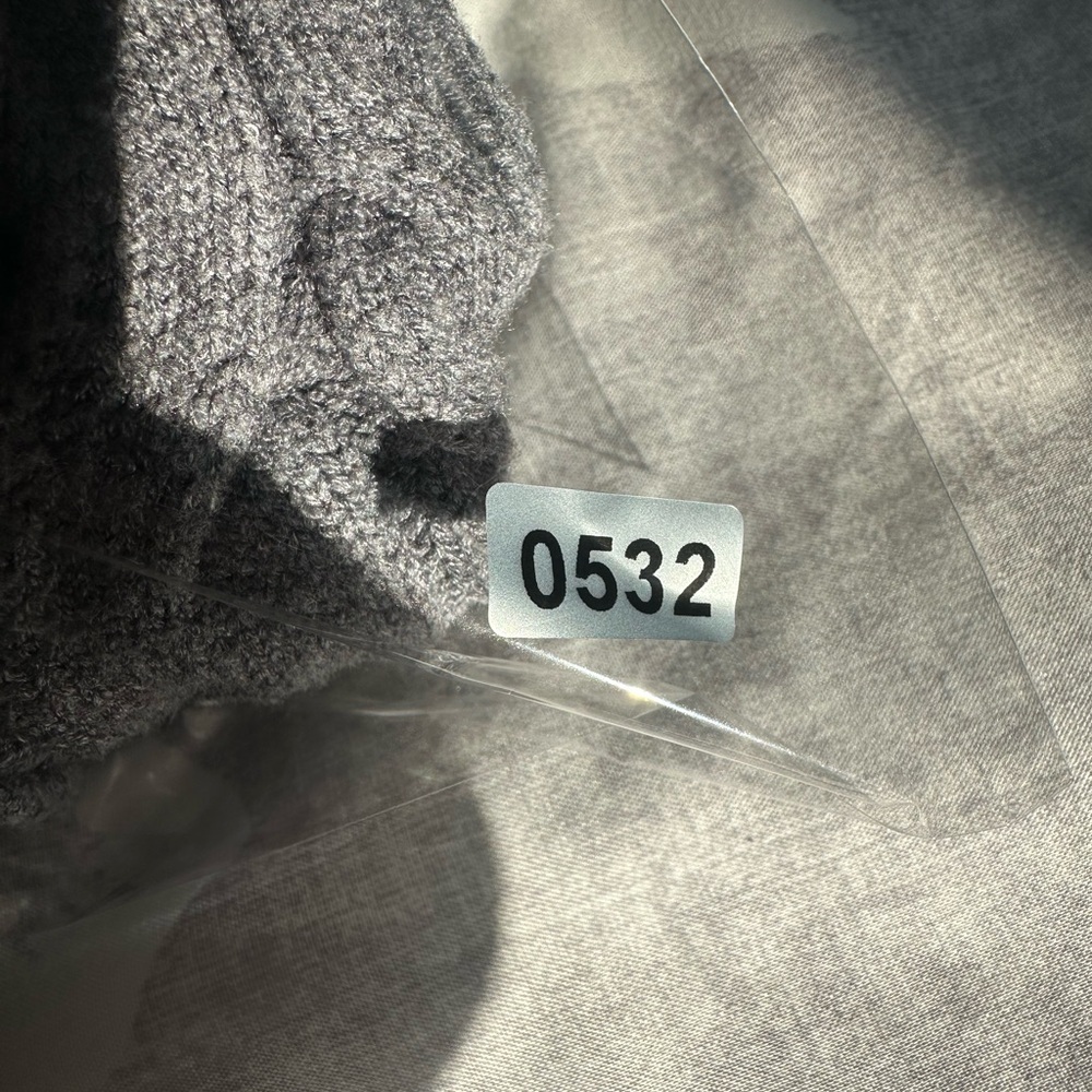 Cyrus Cardigan Sweater Women’s XL Gray Button Front Cable Knit V-Neck Top - Picture 7 of 7